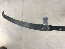 Lond handle saw