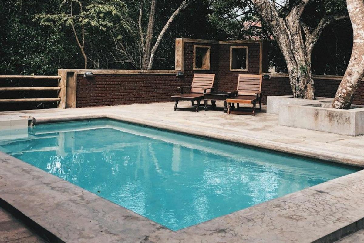 Easy Steps to Keep Your Pool Clean Year-Round