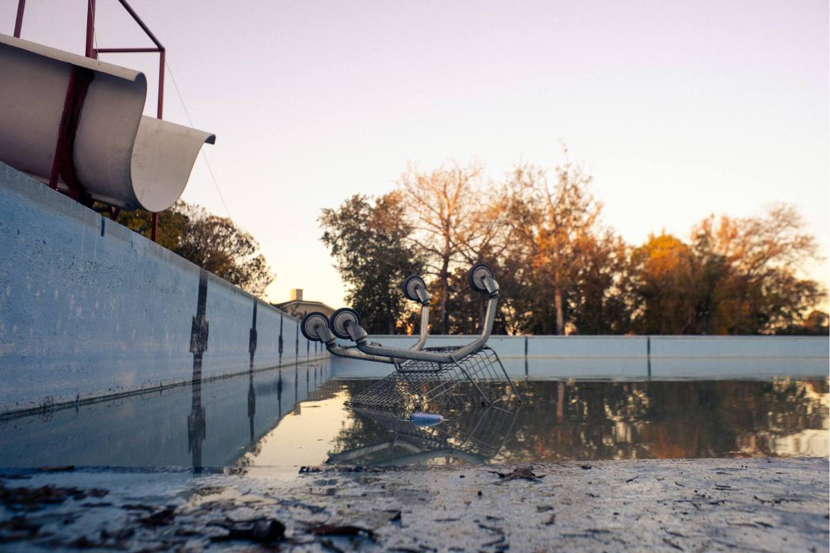 How to Clean Your Pool Safely After a Flood